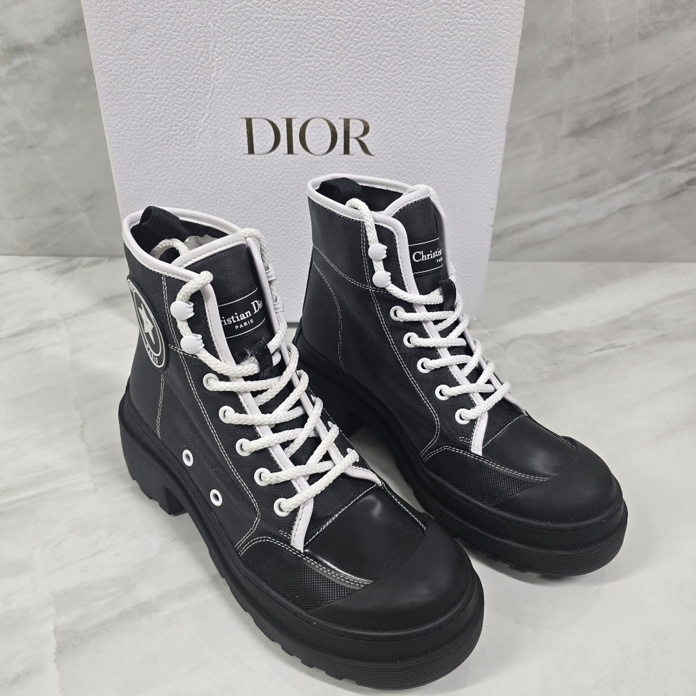Dior Sneakers - Picture 7 of 13